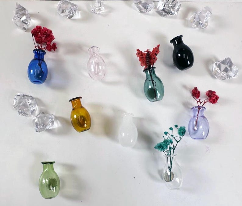 Handmade Ceramic Flower pot Magnet: (Pack Of 6 pots)