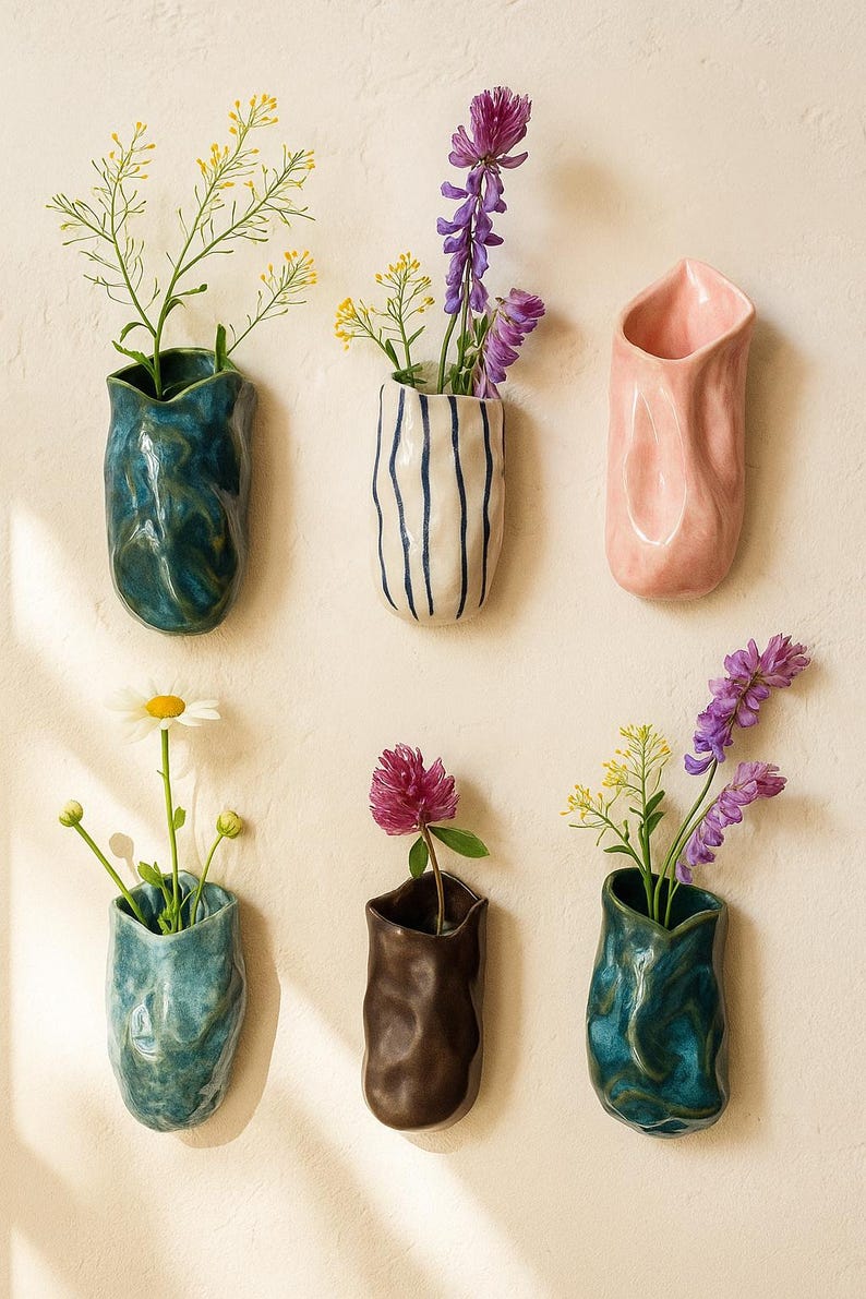 🌿 Mystery Mini Wobbly Ceramic Bud Vase Fridge Magnet – Cute Party Favor & Home Décor